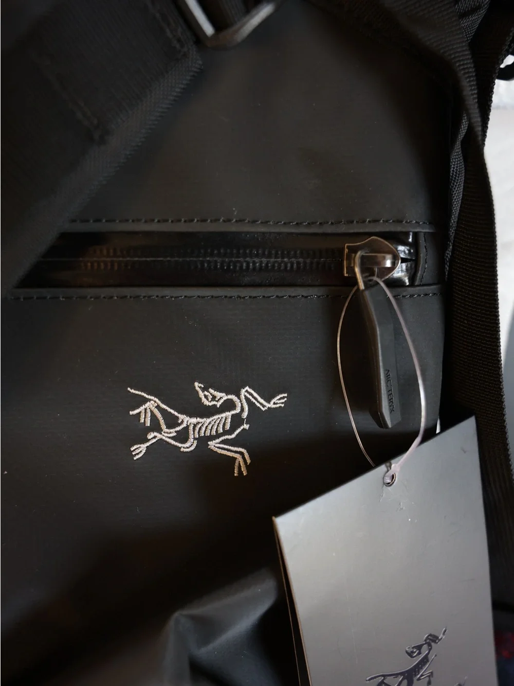 Arcteryx Arro 8 Shoulder Bag